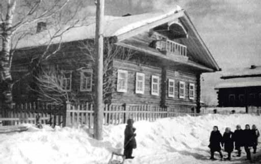 Иллюстрация к книге — Полководцы Великой Отечественной. Книга 2. Алексей Антонов, Константин Рокоссовский, Михаил Ефремов, Иван Баграмян, Иван Конев [_43.jpg]