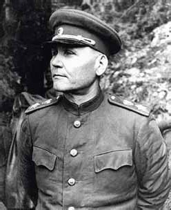 Иллюстрация к книге — Полководцы Великой Отечественной. Книга 2. Алексей Антонов, Константин Рокоссовский, Михаил Ефремов, Иван Баграмян, Иван Конев [_48.jpg]