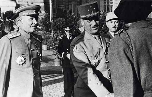 Иллюстрация к книге — Полководцы Великой Отечественной. Книга 2. Алексей Антонов, Константин Рокоссовский, Михаил Ефремов, Иван Баграмян, Иван Конев [_51.jpg]