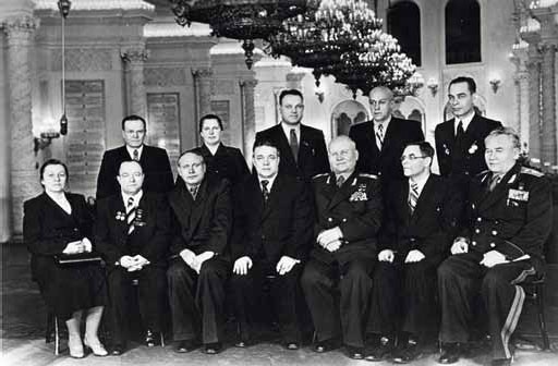 Иллюстрация к книге — Полководцы Великой Отечественной. Книга 2. Алексей Антонов, Константин Рокоссовский, Михаил Ефремов, Иван Баграмян, Иван Конев [_55.jpg]