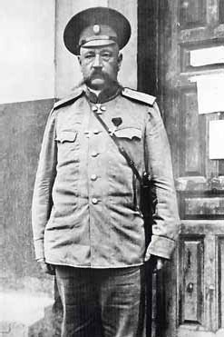 Иллюстрация к книге — Белые полководцы. Николай Юденич, Лавр Корнилов, Антон Деникин, Александр Колчак, Петр Врангель, Владимир Каппель [_3.jpg]