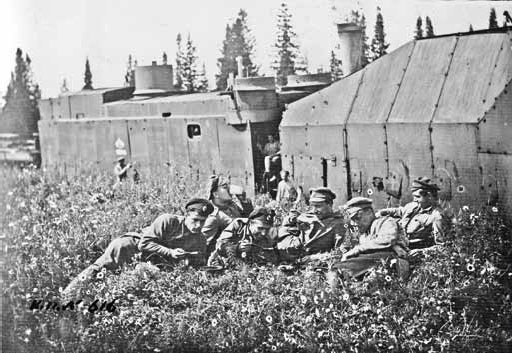 Иллюстрация к книге — Белые полководцы. Николай Юденич, Лавр Корнилов, Антон Деникин, Александр Колчак, Петр Врангель, Владимир Каппель [_34.jpg]