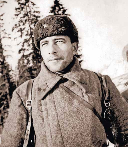 Иллюстрация к книге — Полководцы Великой Отечественной. Книга 3. Борис Шапошников, Василий Чуйков, Михаил Катуков, Николай Ватутин, Николай Кузнецов, Иван Черняховский [_15.jpg]