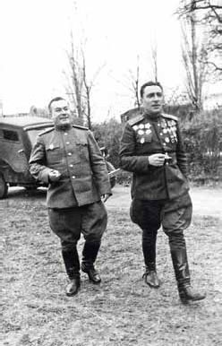 Иллюстрация к книге — Полководцы Великой Отечественной. Книга 3. Борис Шапошников, Василий Чуйков, Михаил Катуков, Николай Ватутин, Николай Кузнецов, Иван Черняховский [_16.jpg]