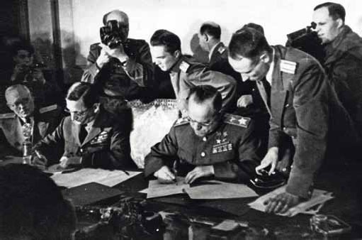 Иллюстрация к книге — Полководцы Великой Отечественной. Книга 4. Георгий Жуков [_12.jpg]