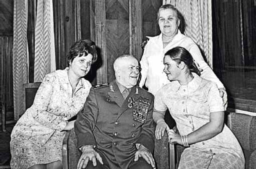 Иллюстрация к книге — Полководцы Великой Отечественной. Книга 4. Георгий Жуков [_33.jpg]