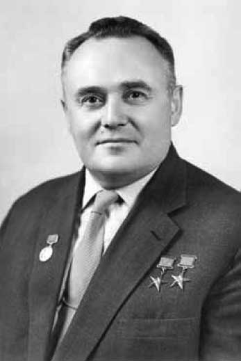 Иллюстрация к книге — Великие умы России. Том 10. Сергей Королев [i_001.jpg]