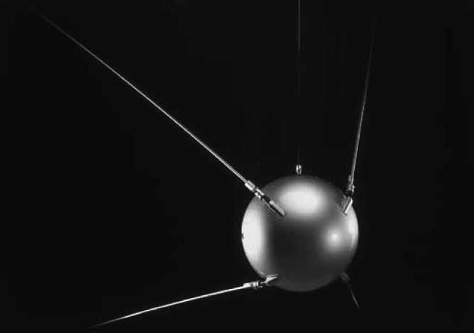 Иллюстрация к книге — Великие умы России. Том 10. Сергей Королев [i_020.jpg]