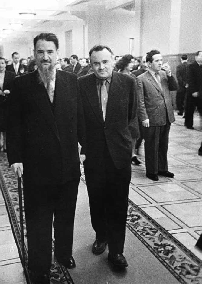 Иллюстрация к книге — Великие умы России. Том 10. Сергей Королев [i_022.jpg]