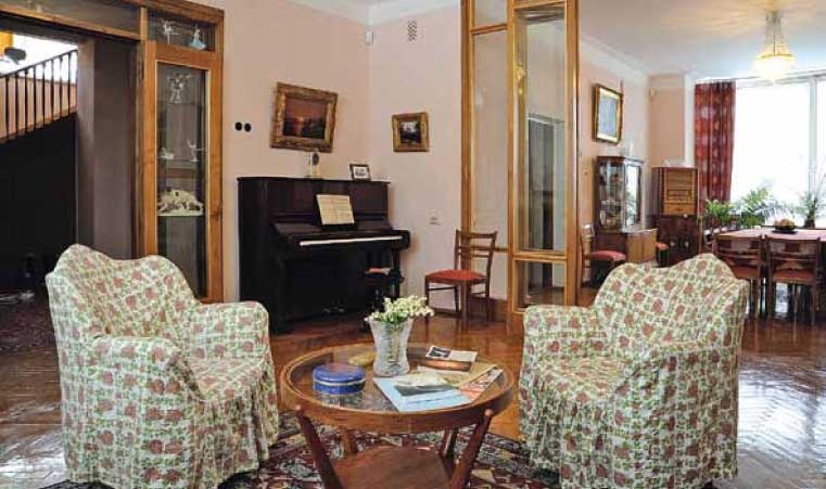 Иллюстрация к книге — Великие умы России. Том 10. Сергей Королев [i_043.jpg]