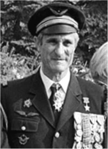 Иллюстрация к книге — Подлинная история авиаполка «Нормандия – Неман» [i_029.jpg]