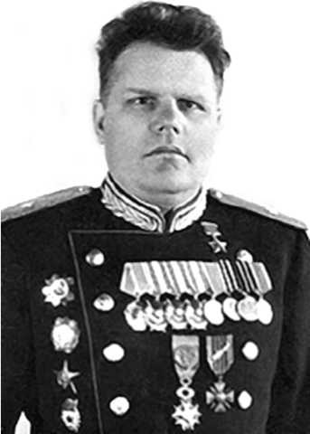 Иллюстрация к книге — Подлинная история авиаполка «Нормандия – Неман» [i_032.jpg]