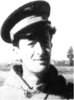 Иллюстрация к книге — Подлинная история авиаполка «Нормандия – Неман» [i_042.jpg]