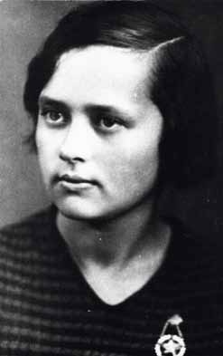 Иллюстрация к книге — Великие умы России. Том 13. Михаил Янгель [i_009.jpg]