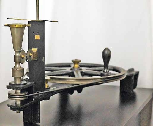 Иллюстрация к книге — Великие умы России. Том 11. Александр Столетов [i_027.jpg]