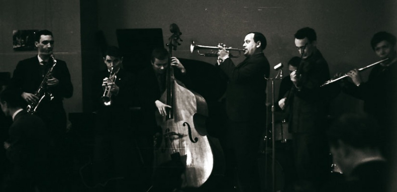 Иллюстрация к книге — Этот мой джаз [i_015.jpg]