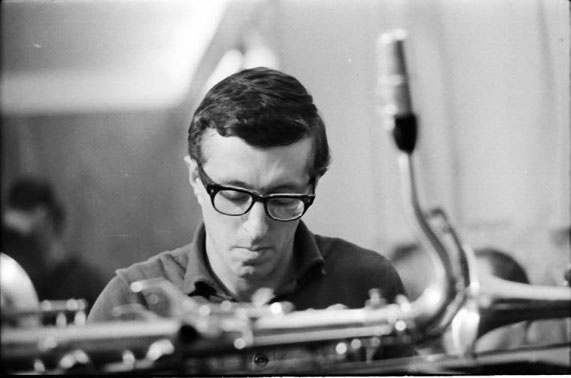 Иллюстрация к книге — Этот мой джаз [i_018.jpg]