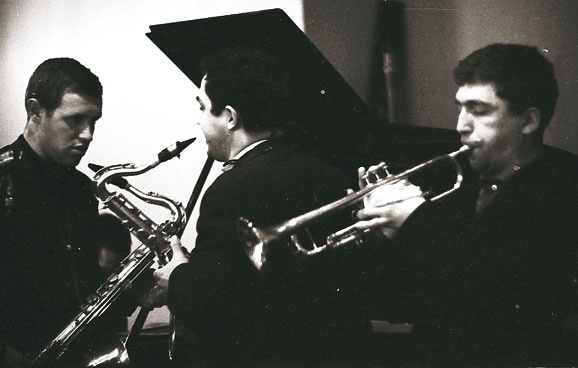 Иллюстрация к книге — Этот мой джаз [i_039.jpg]