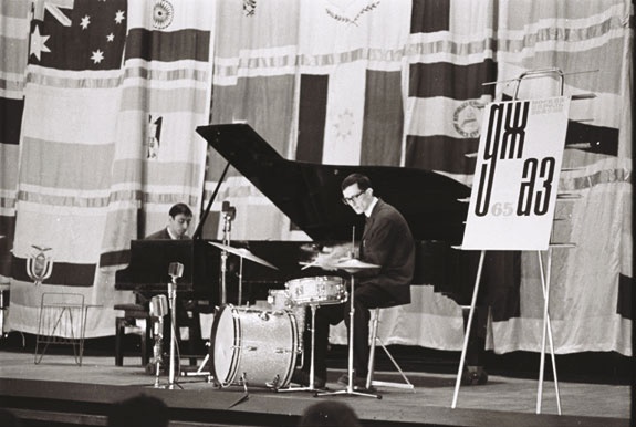 Иллюстрация к книге — Этот мой джаз [i_097.jpg]