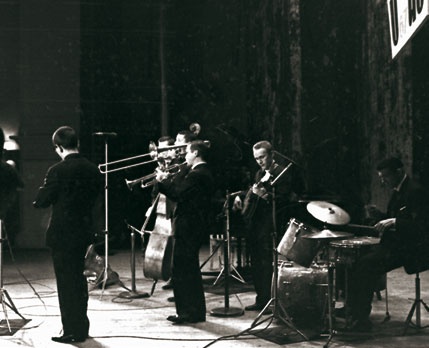 Иллюстрация к книге — Этот мой джаз [i_122.jpg]