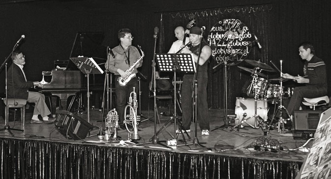 Иллюстрация к книге — Этот мой джаз [i_158.jpg]