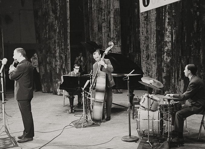 Иллюстрация к книге — Этот мой джаз [i_173.jpg]