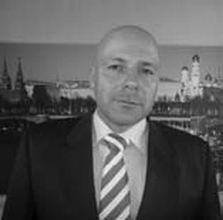 Иллюстрация к книге — Путь русского гангстера. Легенды лихих 90-х [_010.jpg]