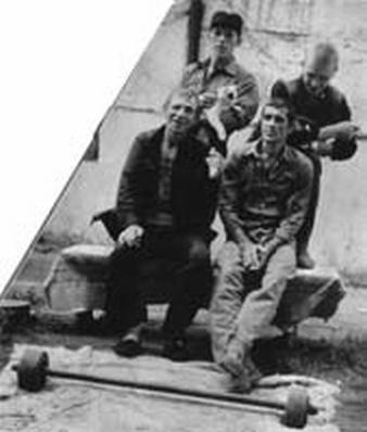 Иллюстрация к книге — Путь русского гангстера. Легенды лихих 90-х [_122.jpg]