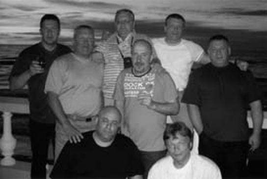 Иллюстрация к книге — Путь русского гангстера. Легенды лихих 90-х [_266.jpg]