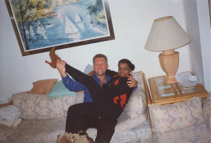 Иллюстрация к книге — Путь русского гангстера. Легенды лихих 90-х [_354_2.jpg]