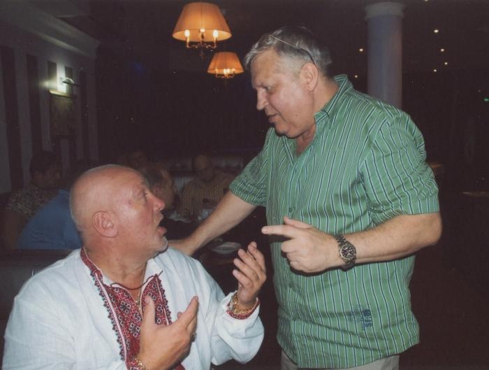 Иллюстрация к книге — Путь русского гангстера. Легенды лихих 90-х [_356_2.jpg]