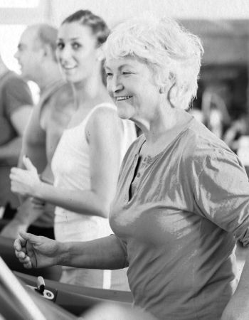 Иллюстрация к книге — Девочка. Девушка. Женщина [i_008.jpg]