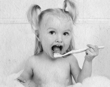 Иллюстрация к книге — Девочка. Девушка. Женщина [i_063.jpg]