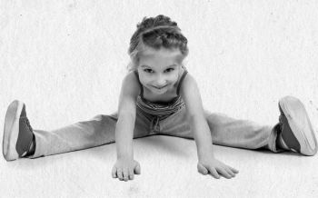 Иллюстрация к книге — Девочка. Девушка. Женщина [i_084.jpg]