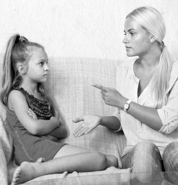 Иллюстрация к книге — Девочка. Девушка. Женщина [i_097.jpg]