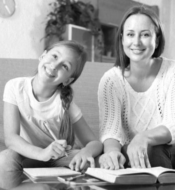 Иллюстрация к книге — Девочка. Девушка. Женщина [i_100.jpg]