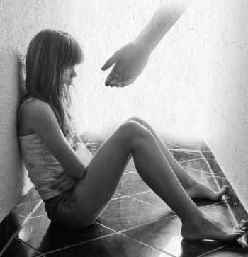 Иллюстрация к книге — Девочка. Девушка. Женщина [i_123.jpg]