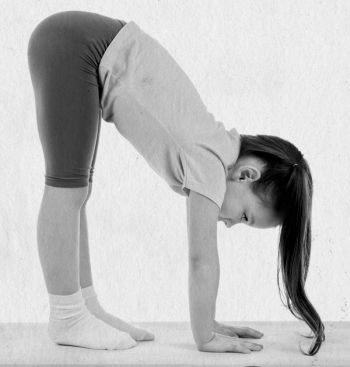 Иллюстрация к книге — Девочка. Девушка. Женщина [i_168.jpg]