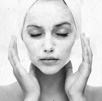 Иллюстрация к книге — Девочка. Девушка. Женщина [i_204.jpg]