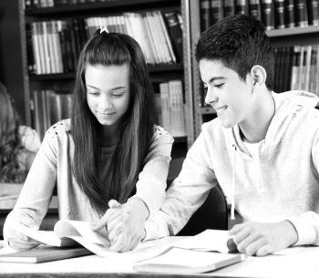 Иллюстрация к книге — Девочка. Девушка. Женщина [i_208.jpg]