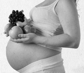 Иллюстрация к книге — Девочка. Девушка. Женщина [i_316.jpg]