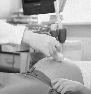 Иллюстрация к книге — Девочка. Девушка. Женщина [i_340.jpg]