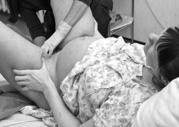 Иллюстрация к книге — Девочка. Девушка. Женщина [i_349.jpg]