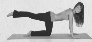 Иллюстрация к книге — Девочка. Девушка. Женщина [i_432.jpg]