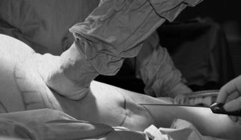 Иллюстрация к книге — Девочка. Девушка. Женщина [i_460.jpg]