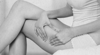 Иллюстрация к книге — Девочка. Девушка. Женщина [i_481.jpg]