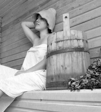 Иллюстрация к книге — Девочка. Девушка. Женщина [i_495.jpg]