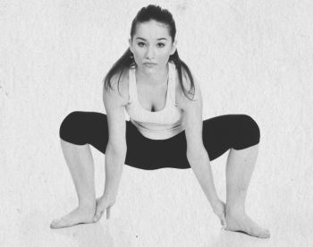 Иллюстрация к книге — Девочка. Девушка. Женщина [i_526.jpg]