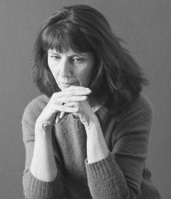 Иллюстрация к книге — Девочка. Девушка. Женщина [i_532.jpg]