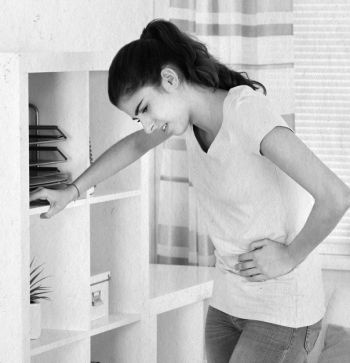 Иллюстрация к книге — Девочка. Девушка. Женщина [i_585.jpg]